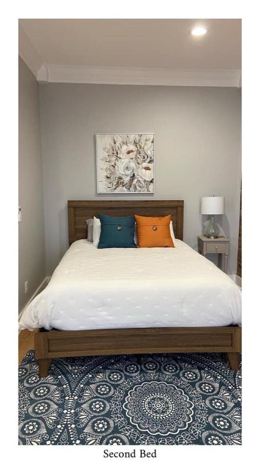 Brickhouse Loft - A Boutique